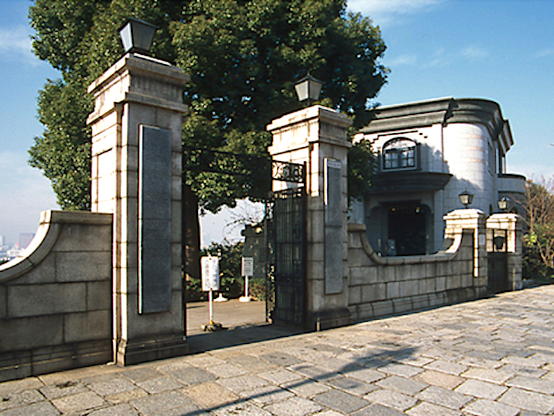 横浜外国人墓地