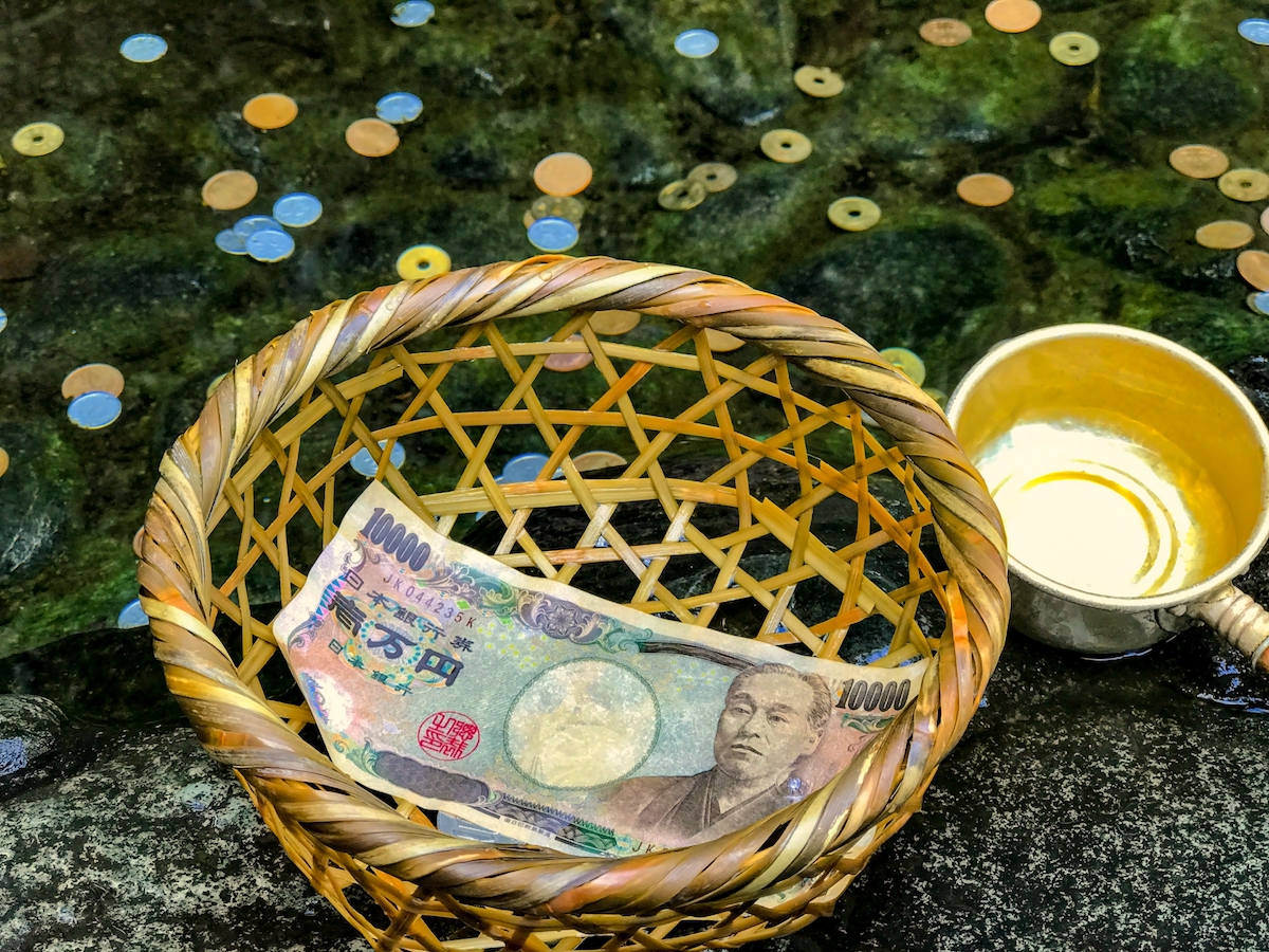 銭洗弁天