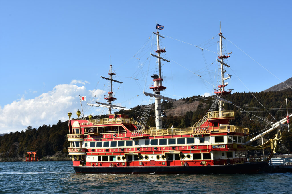 箱根海賊船・元箱根港