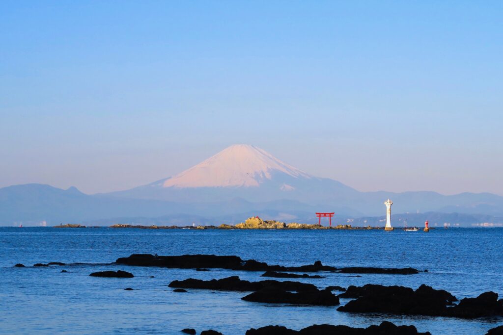 葉山灯台（裕次郎灯台）