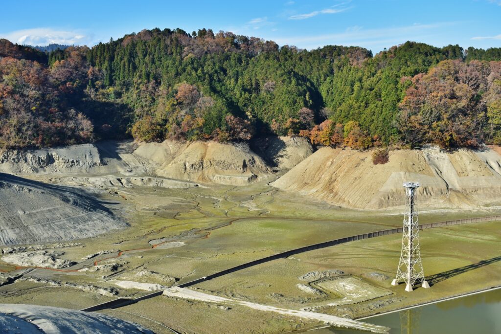城山湖（本沢調整池）