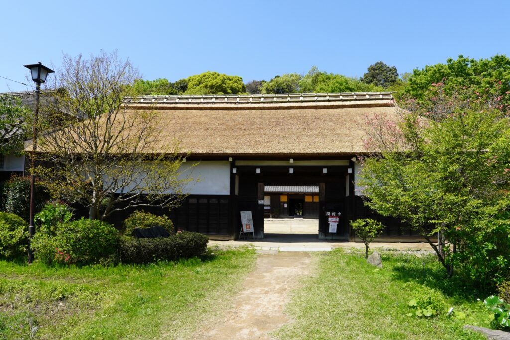 みその公園・横溝屋敷