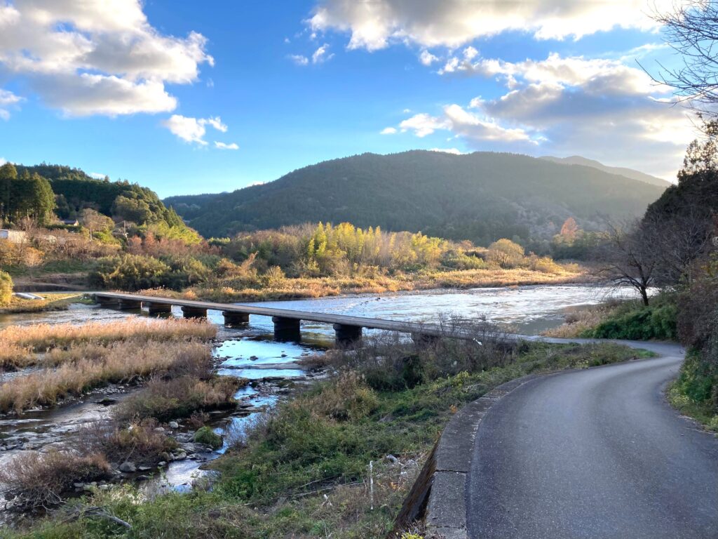 下津野沈下橋