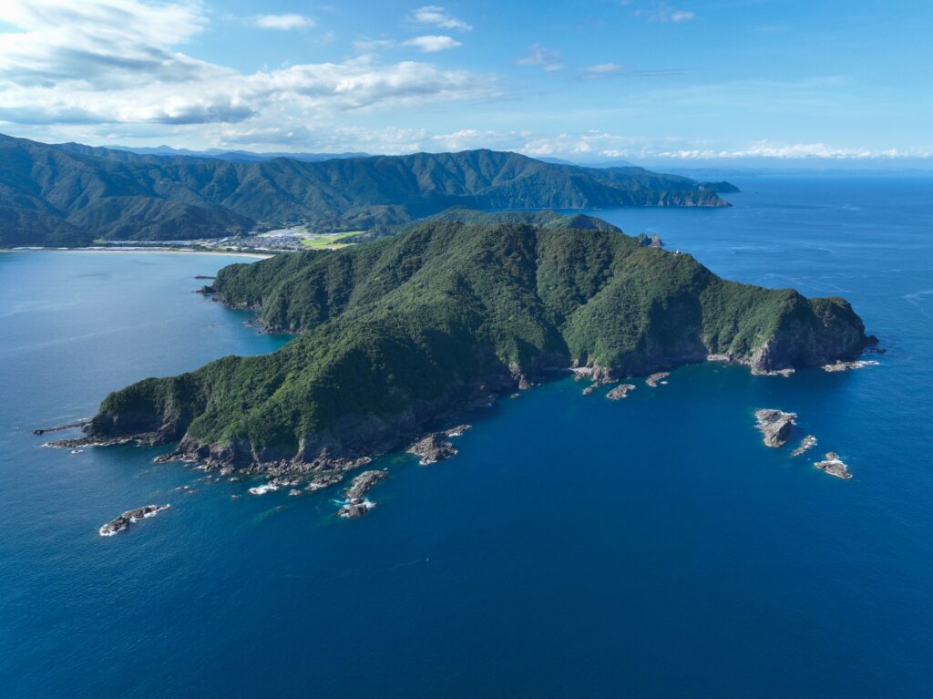 興津岬（興津埼灯台）