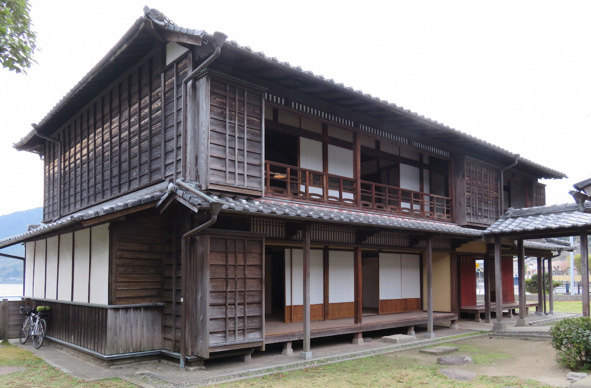 三角西港・旧高田回漕店
