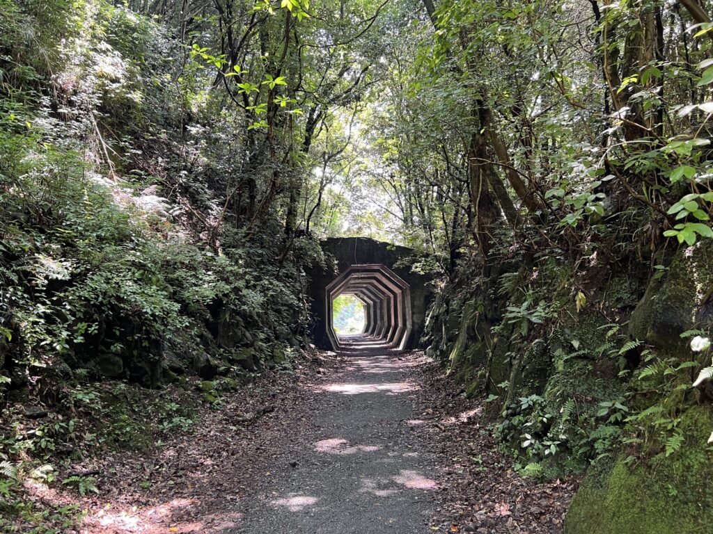 熊延鉄道遺構・八角トンネル