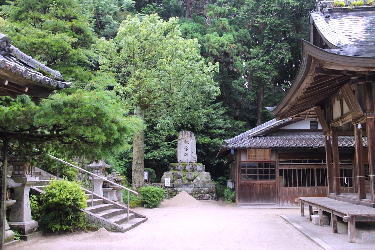 鷺森神社