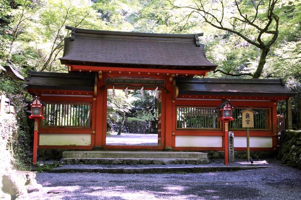 貴船神社
