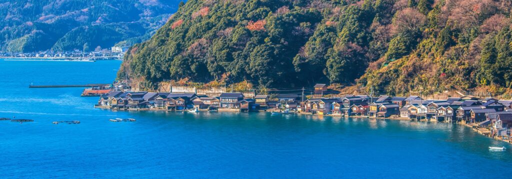 伊根町伊根浦伝統的建造物群保存地区