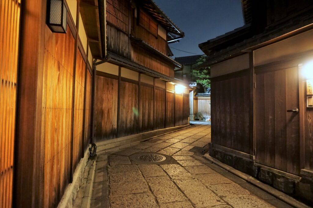 石塀小路