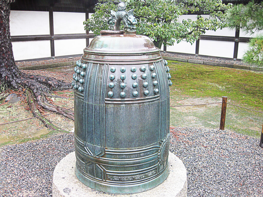 二条城・旧京都所司代屋敷釣鐘