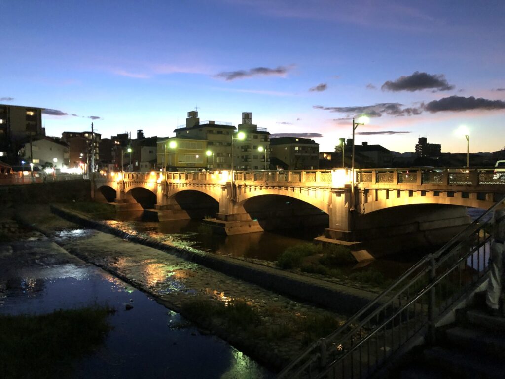 七条大橋