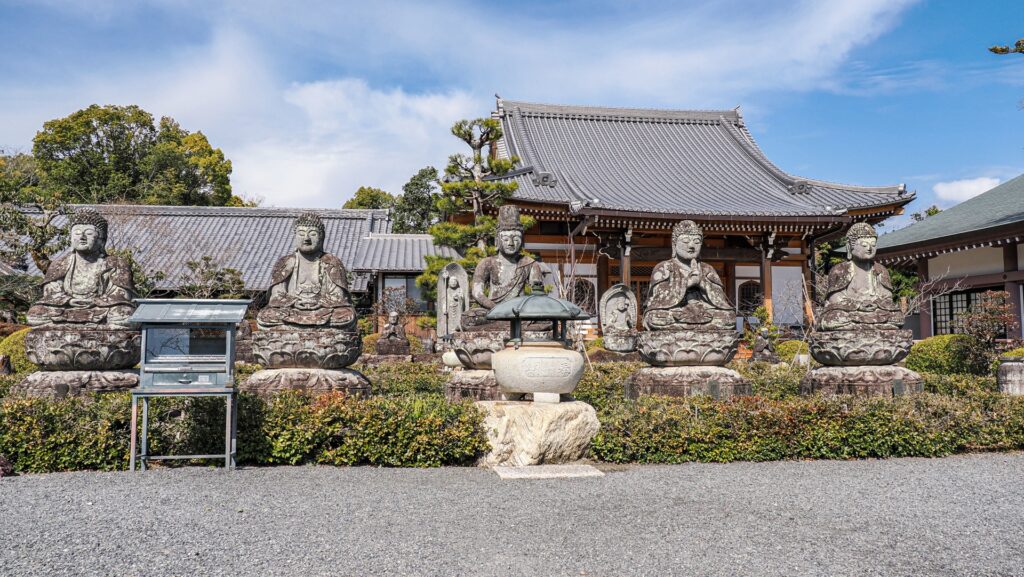 五智山蓮華寺