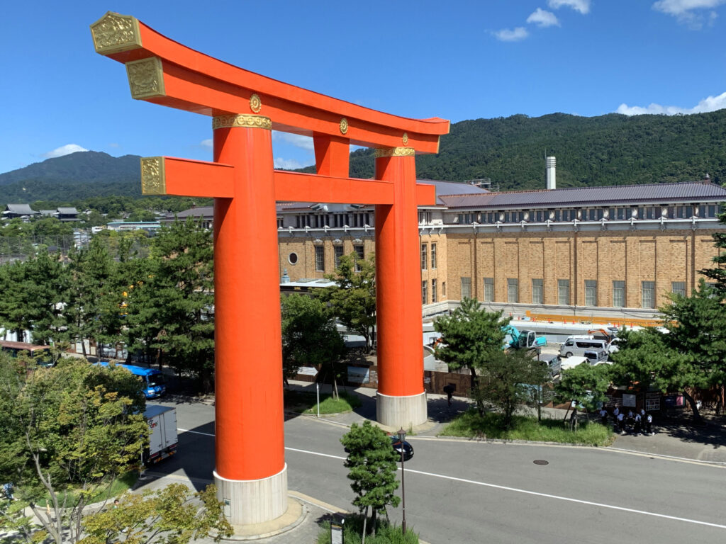 平安神宮・大鳥居