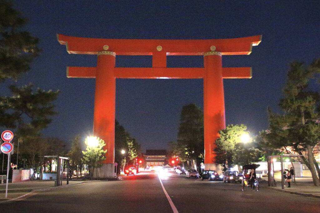 平安神宮・大鳥居
