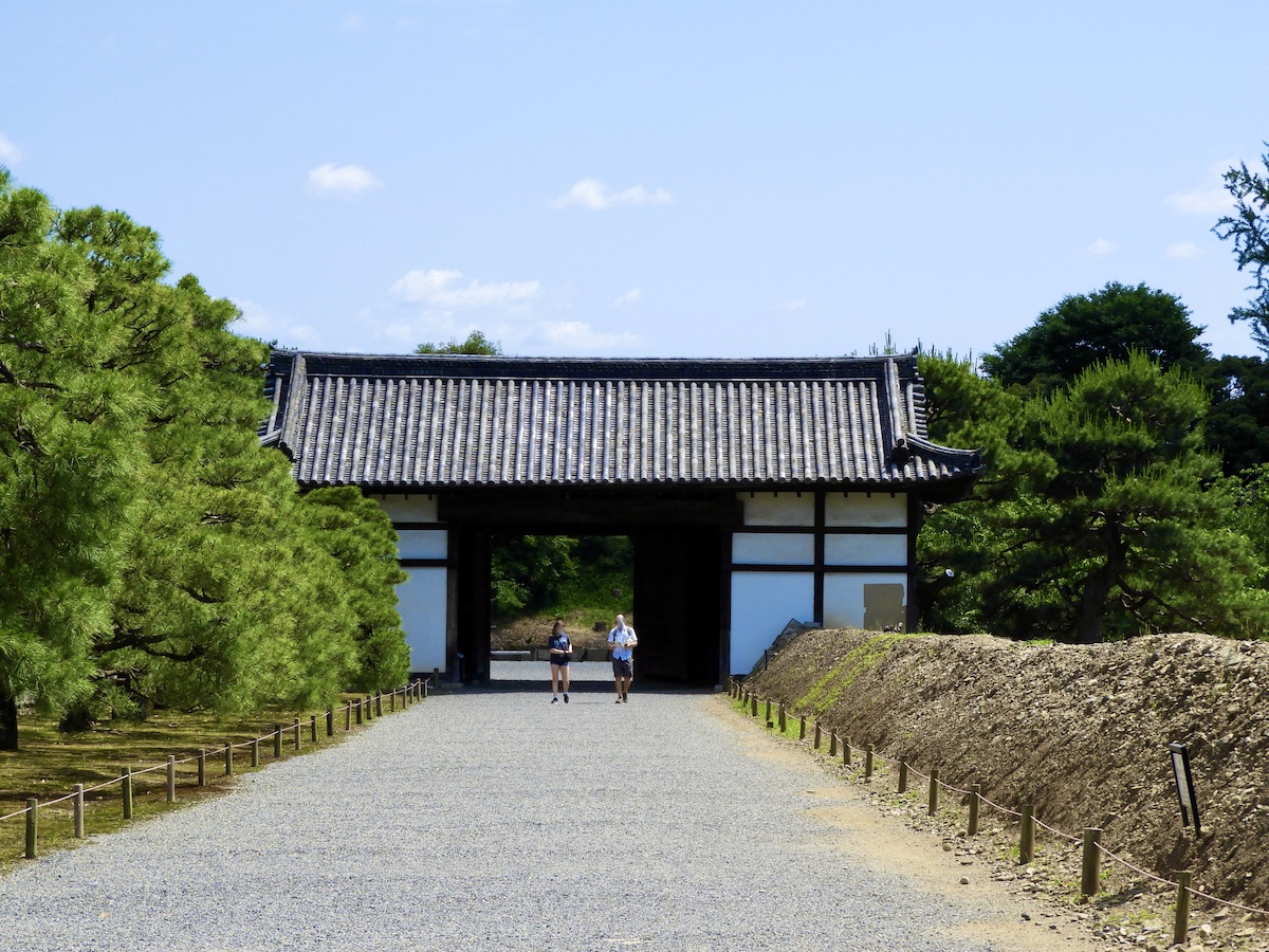 二条城・桃山門