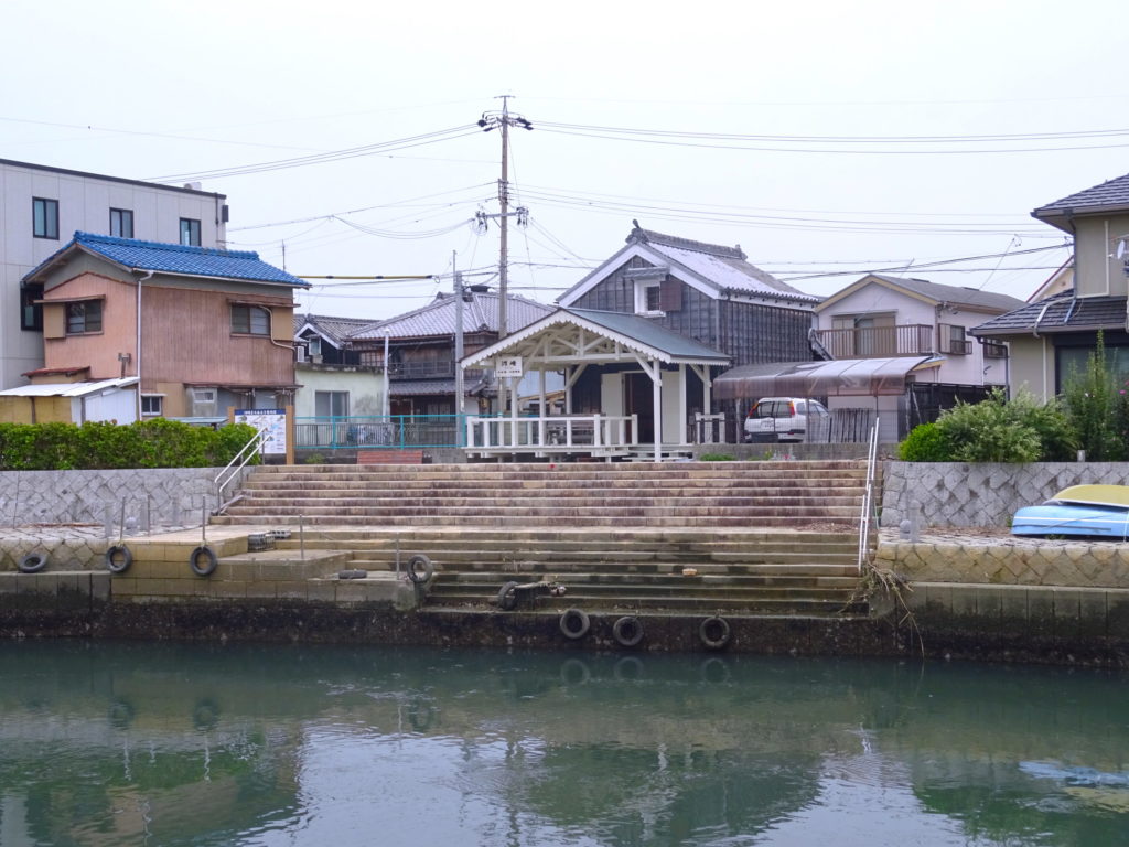 勢田川河崎の蔵群