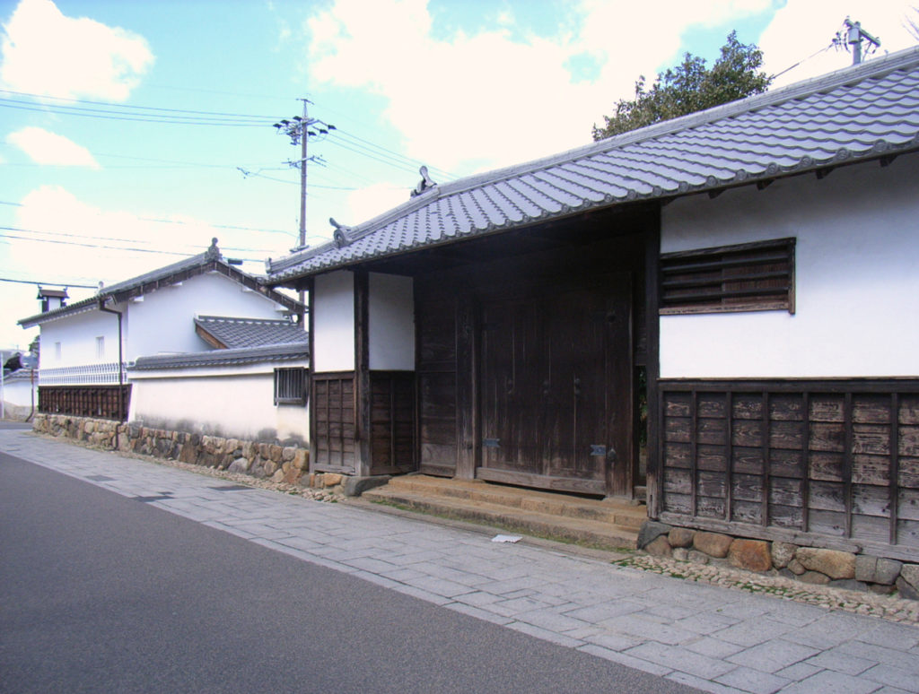 加藤家長屋門