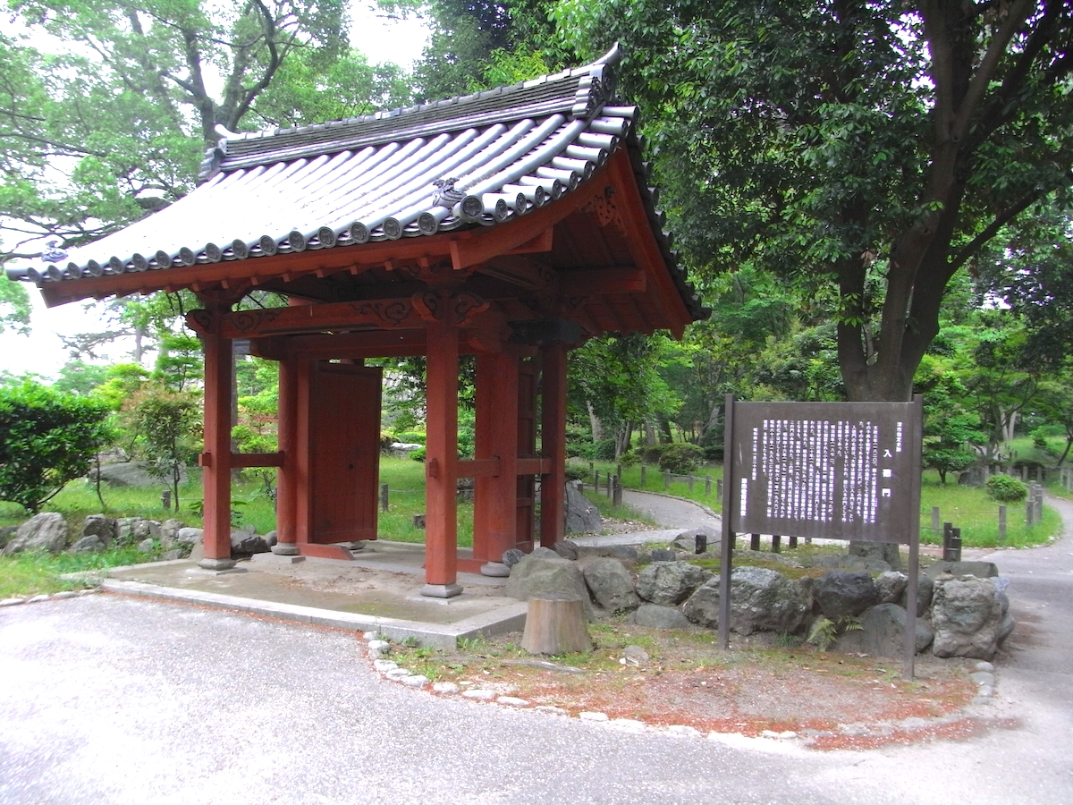 津城