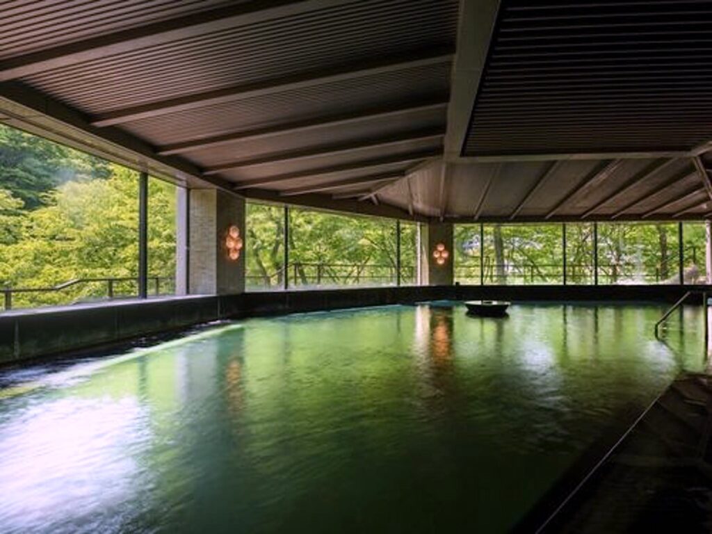 鷹泉閣 岩松旅館