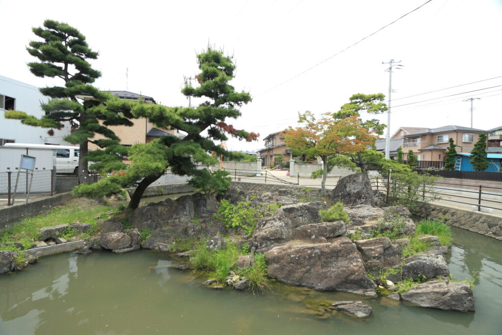 興井（沖の石）
