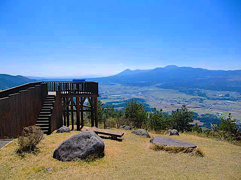 矢岳高原展望台