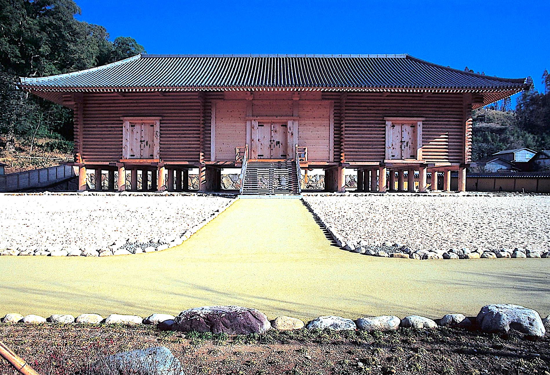 西の正倉院