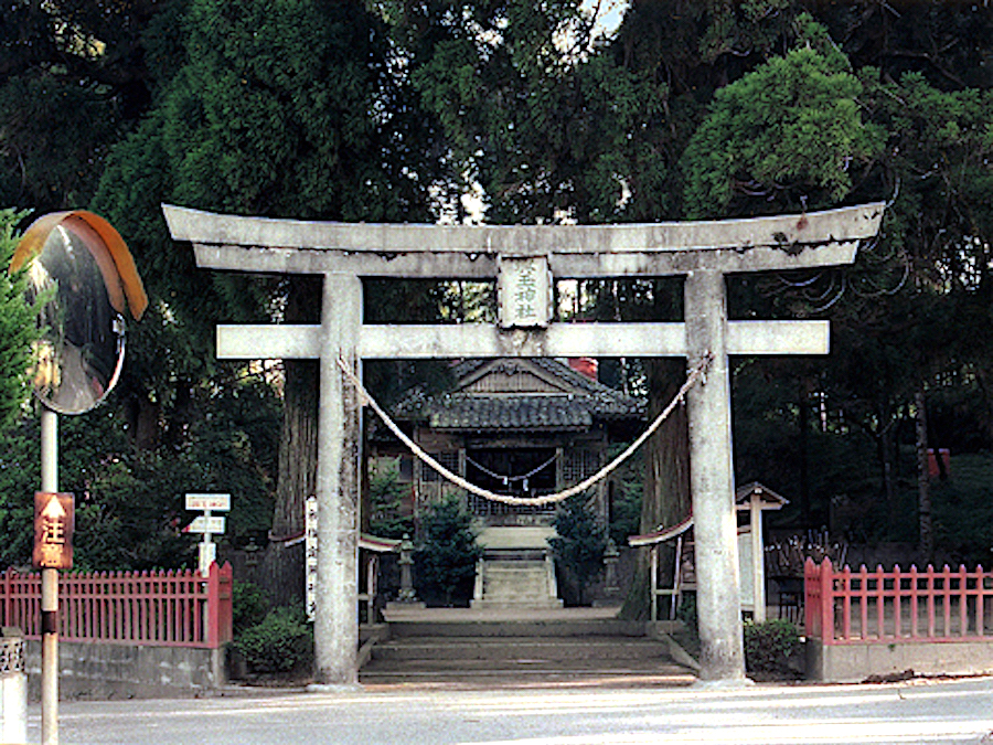 輿玉神社
