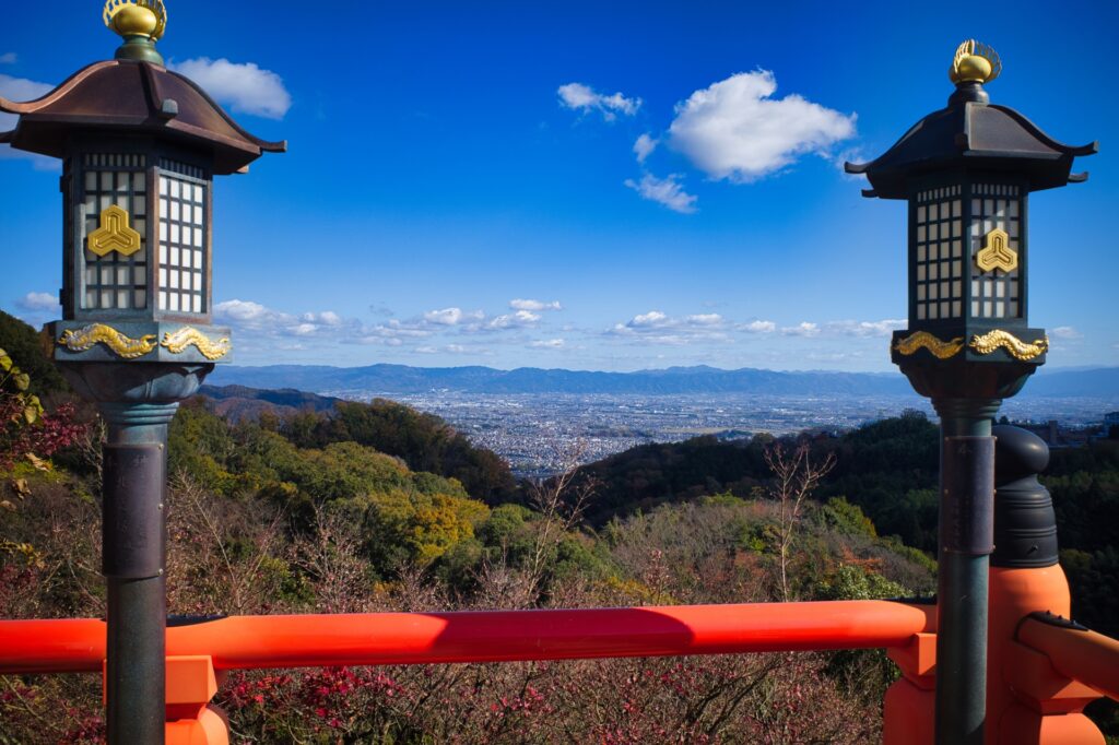 信貴山朝護孫子寺
