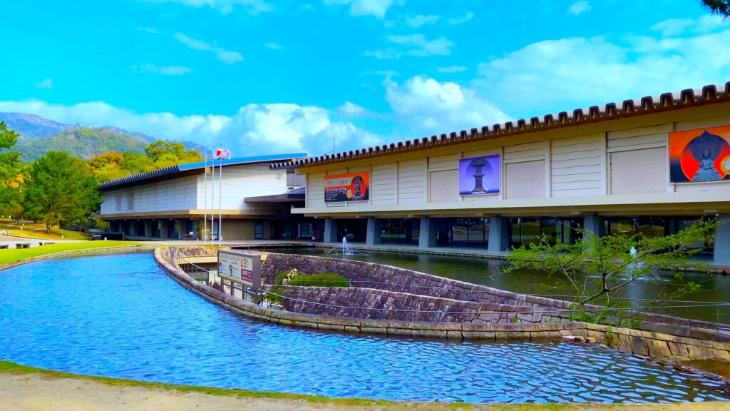 奈良国立博物館