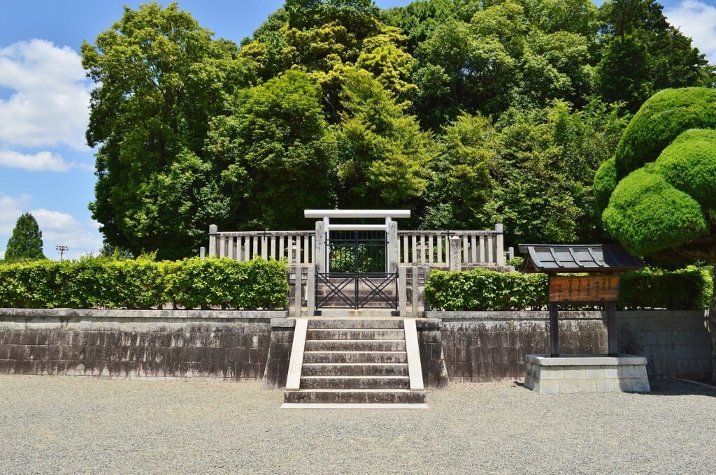 野口王墓（天武・持統天皇陵）