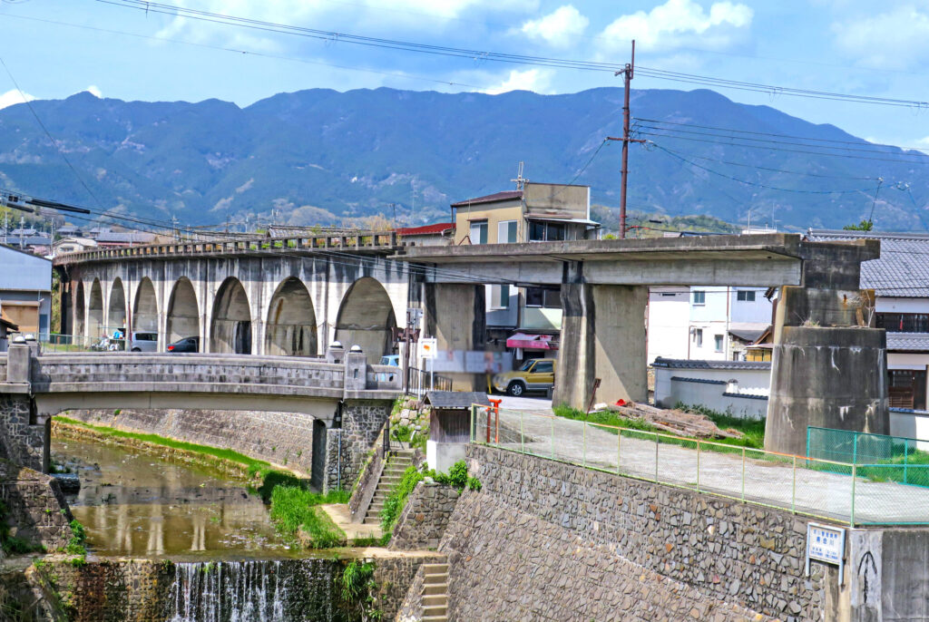 旧国鉄五新線（未成線）鉄道構造物群・新町高架橋