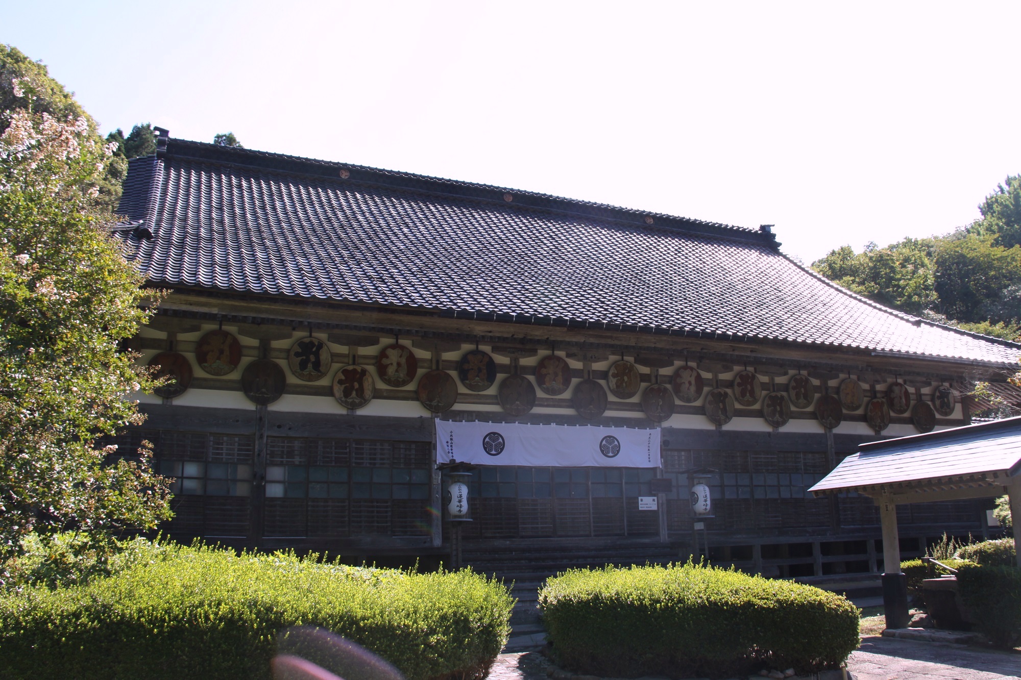 蓮華峰寺