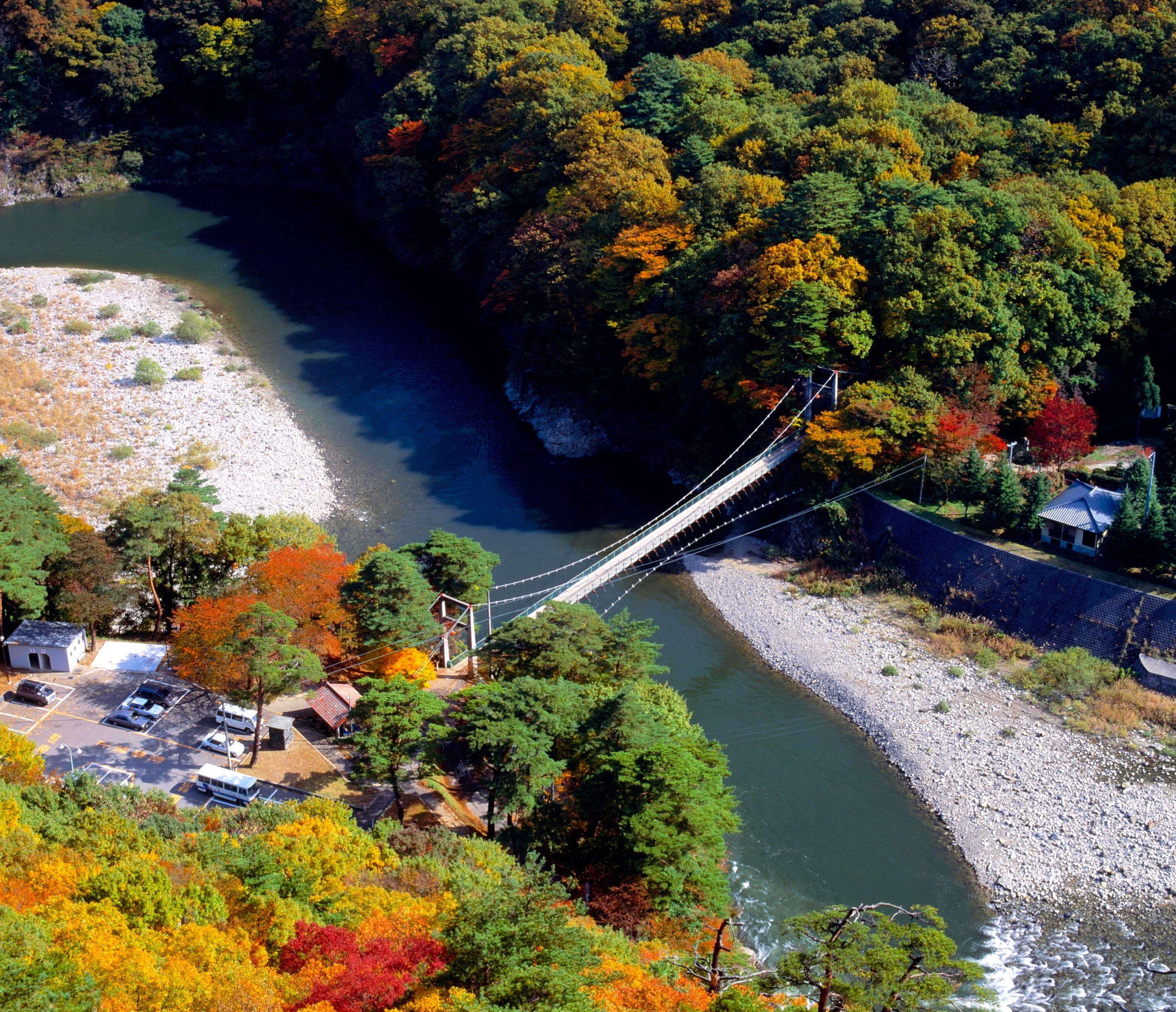 荒川峡・鷹の巣吊り橋