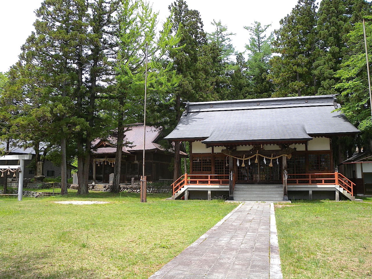 平川神社