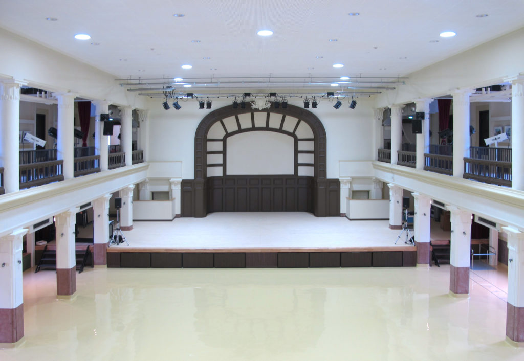 旧佐世保鎮守府凱旋記念館（市民文化ホール）