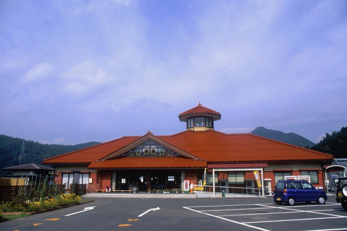 下湯原温泉ひまわり館