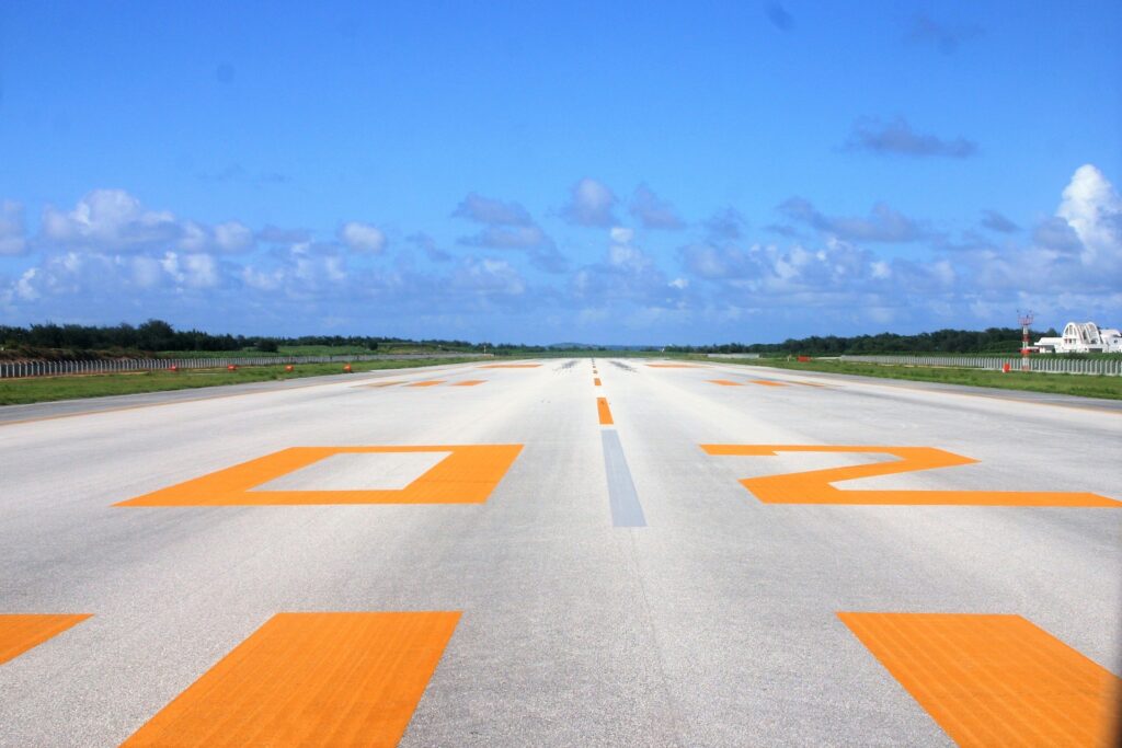 南大東空港