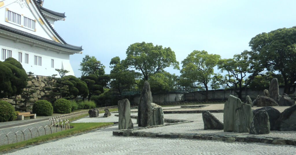 岸和田城庭園八陣の庭