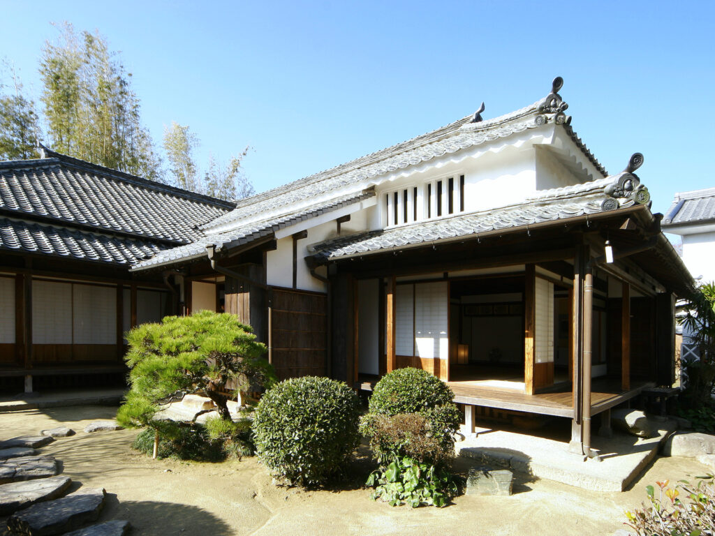 磯矢邸