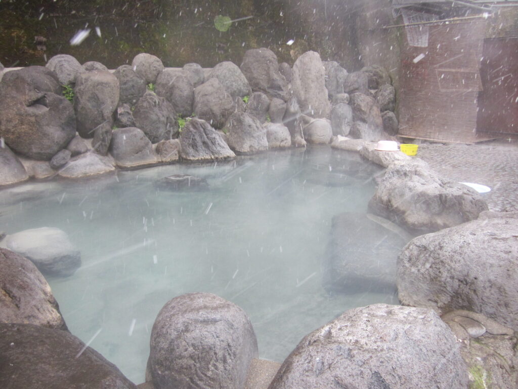 天ヶ瀬温泉共同露天風呂「薬師湯」