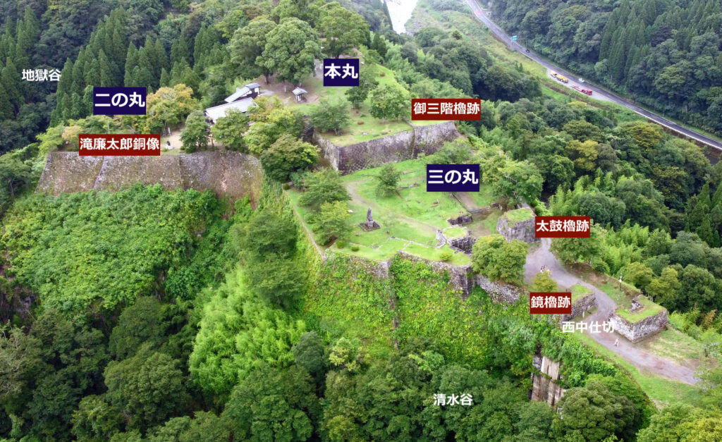 岡城・本丸跡