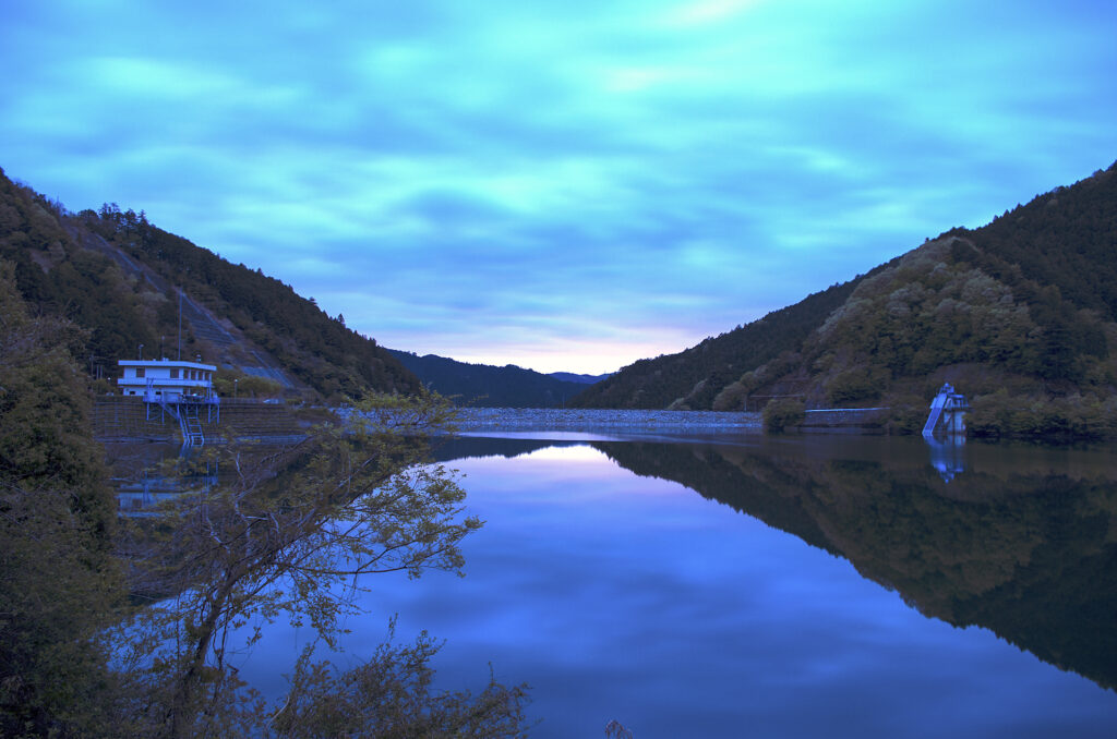 名栗湖（有間ダム）