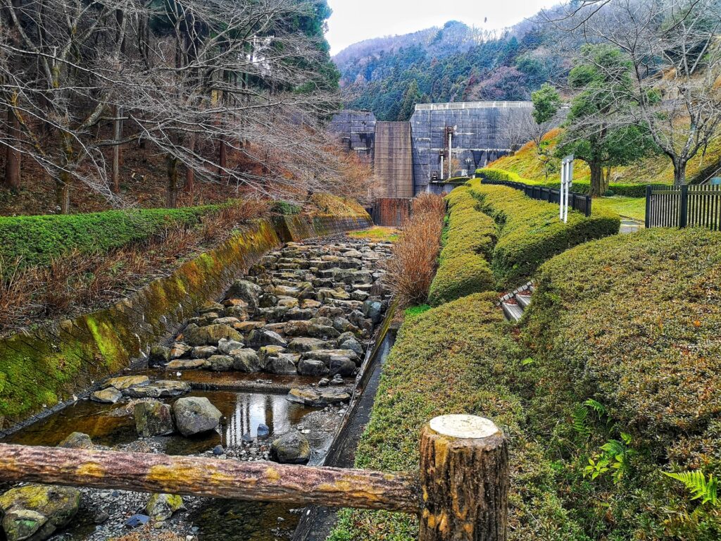 雀川砂防ダム公園