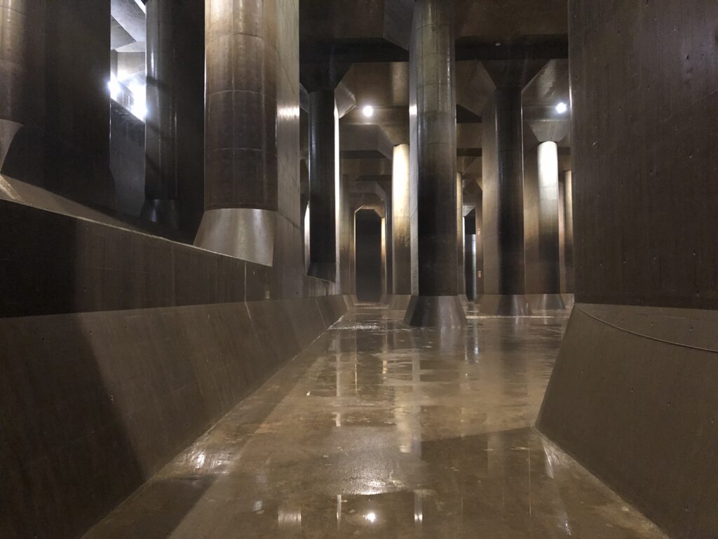 防災地下神殿（首都圏外郭放水路）