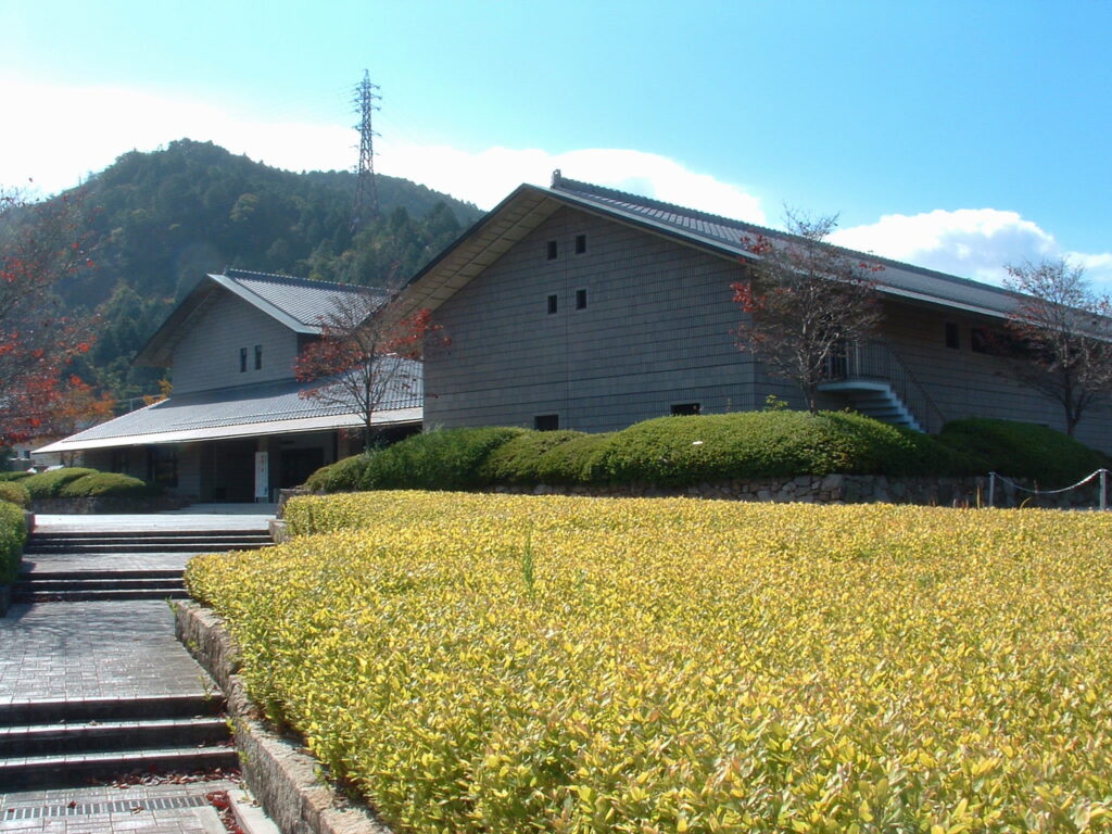 銅鐸博物館・弥生の森歴史公園