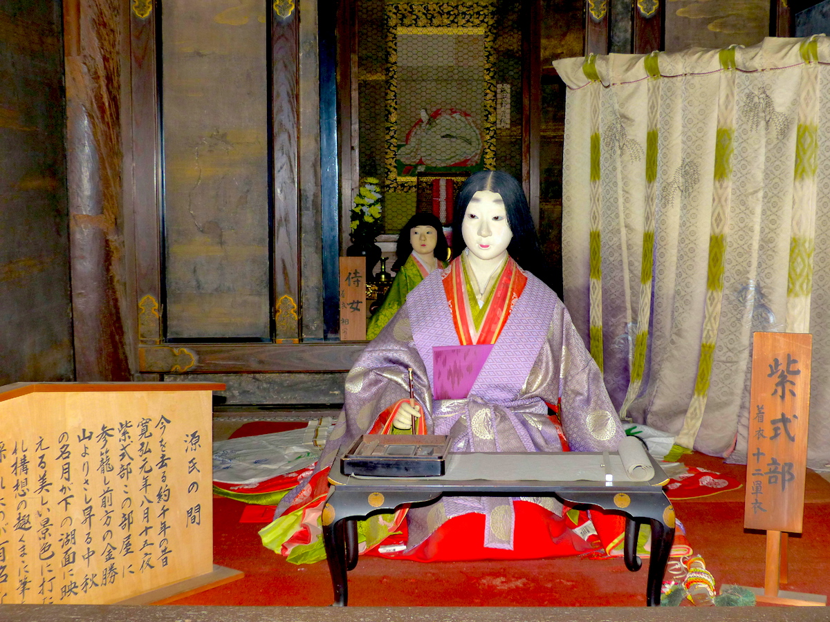 石山寺・本堂