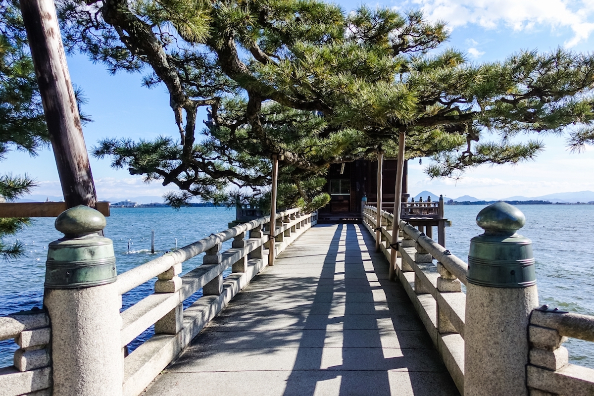 浮御堂