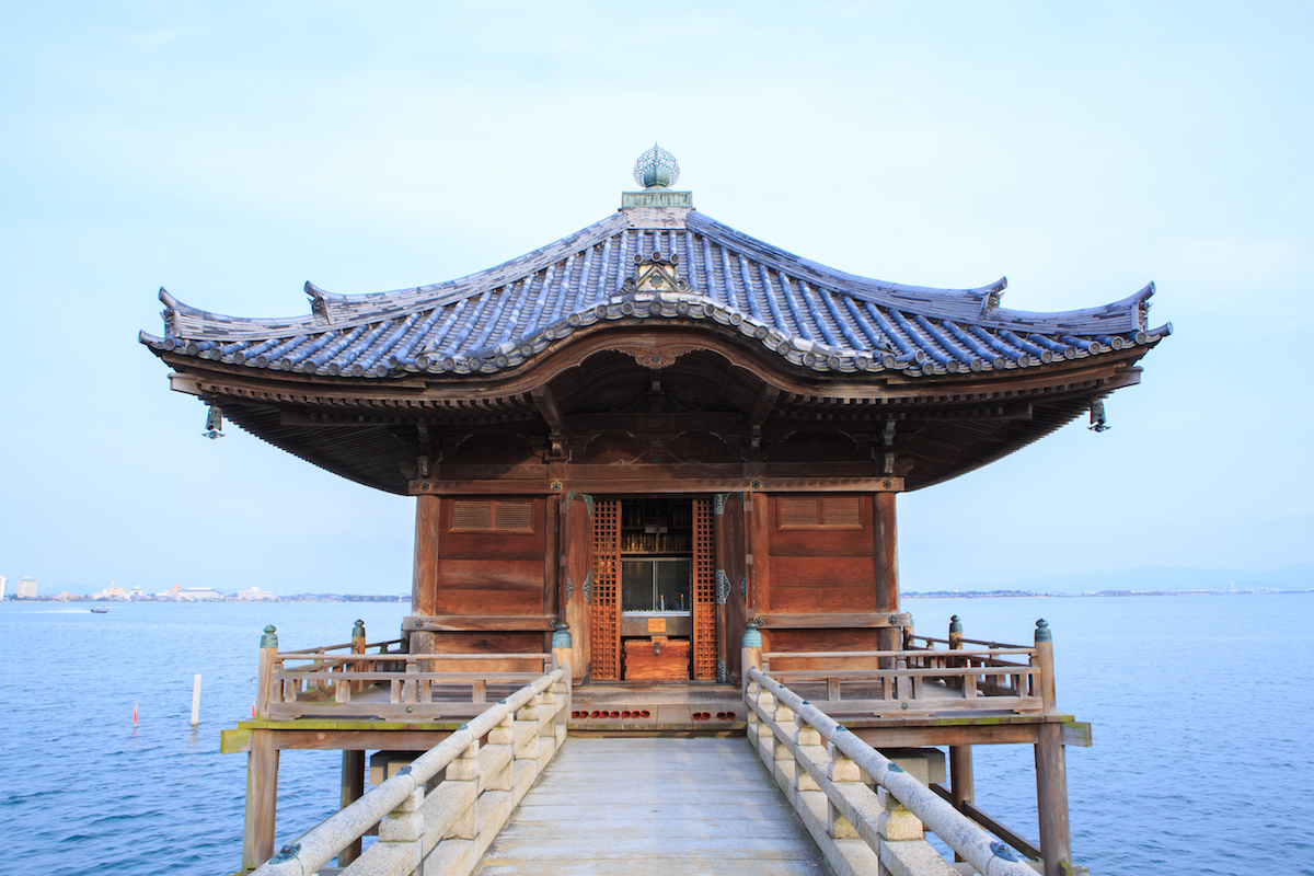 浮御堂