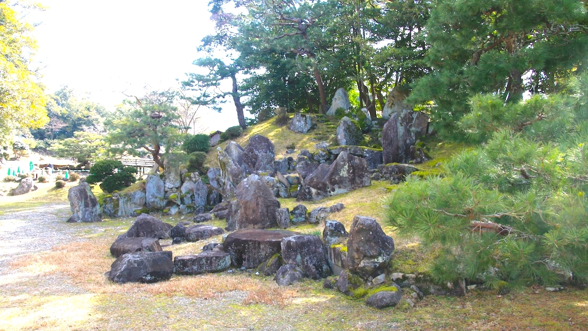 楽々園